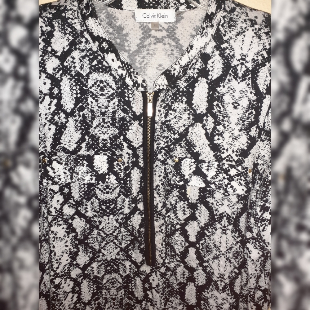 Calvin Klein Python-Print Zip-Front Top/Grey Snake - image 2